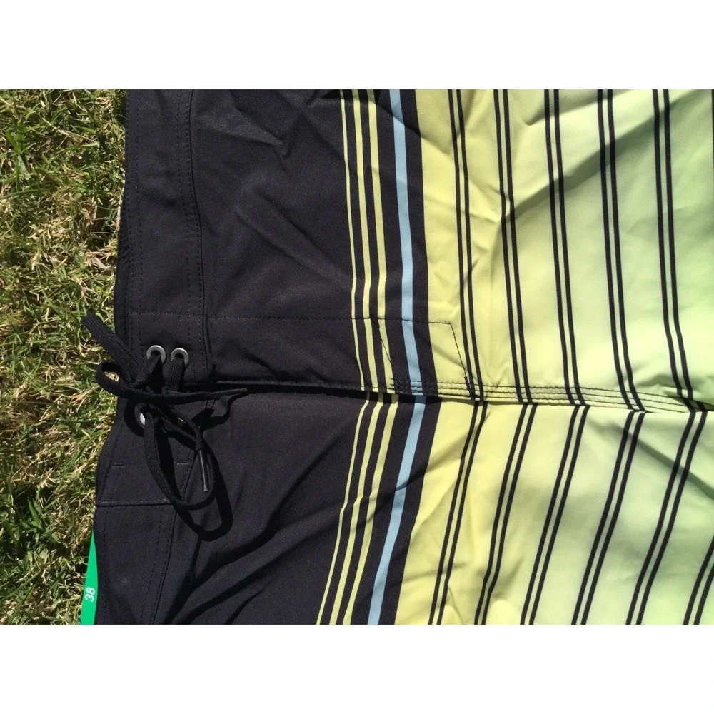 O'Neill Boardshort Men's Swim Trunks Shorts Black Yellow‎ Blue Stripes size 34